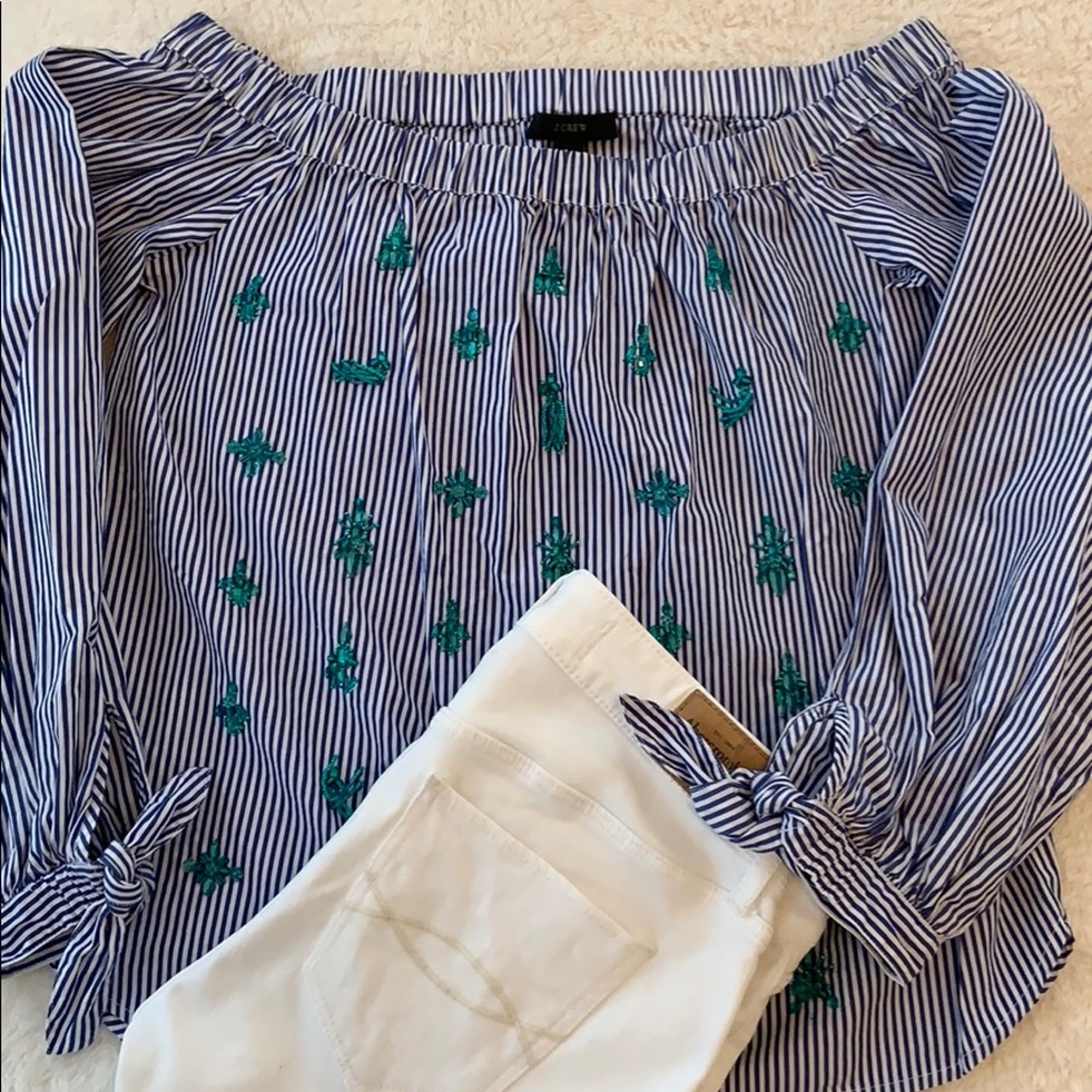 J Crew off shoulder and puff sleeve top size 00